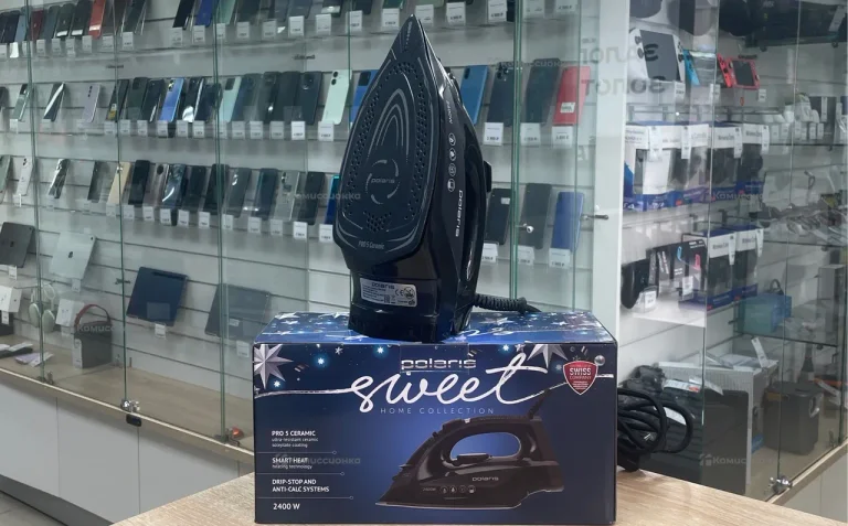 Утюг Polaris pir2467k