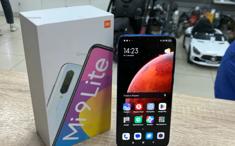 Xiaomi Mi 9 Lite 6/64 ГБ