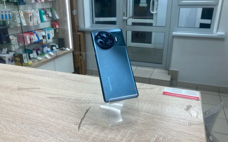 Tecno SPARK 20 Pro+ 8/256Gb