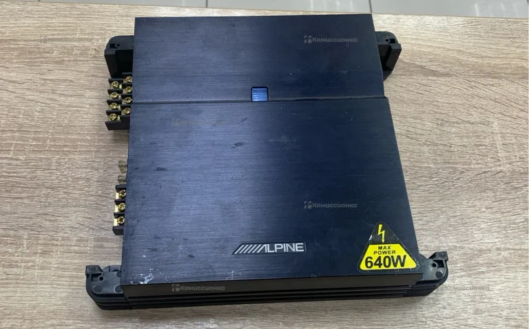 Усилитель   Alpine PMX-F640