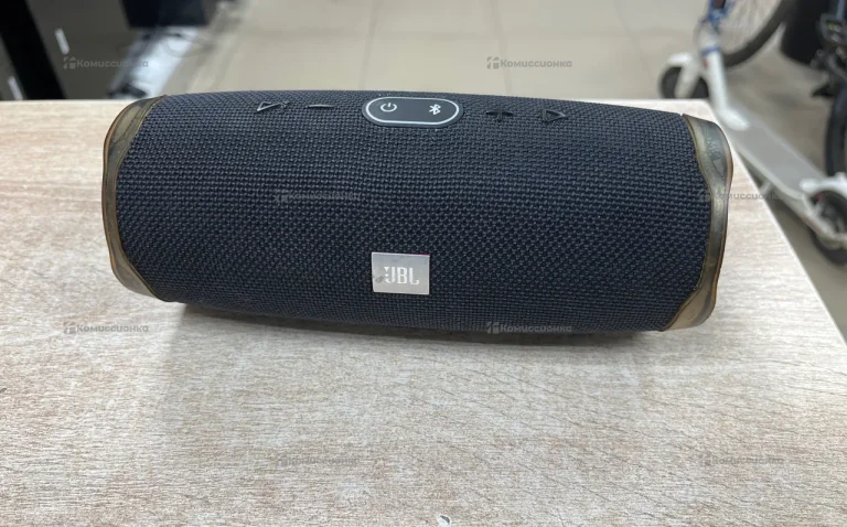 Колонка  Jbl charge 4