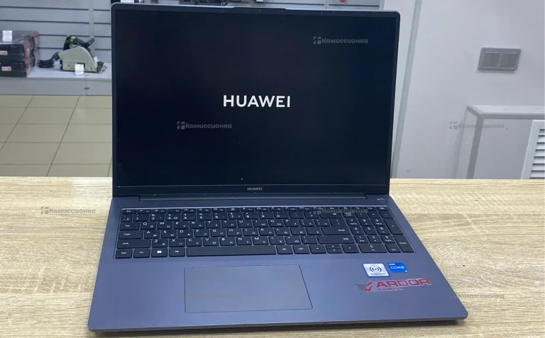 Ноутбук  Huawei