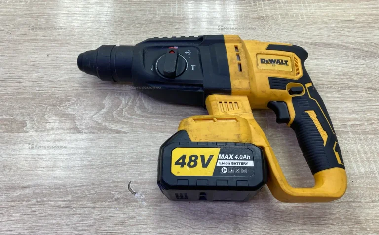 Dewalt cordless hammer