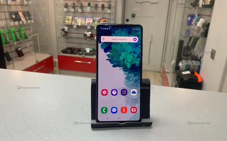 Samsung Galaxy S20 FE 6/128 ГБ