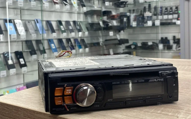 Автомагнитола Alpine CDE