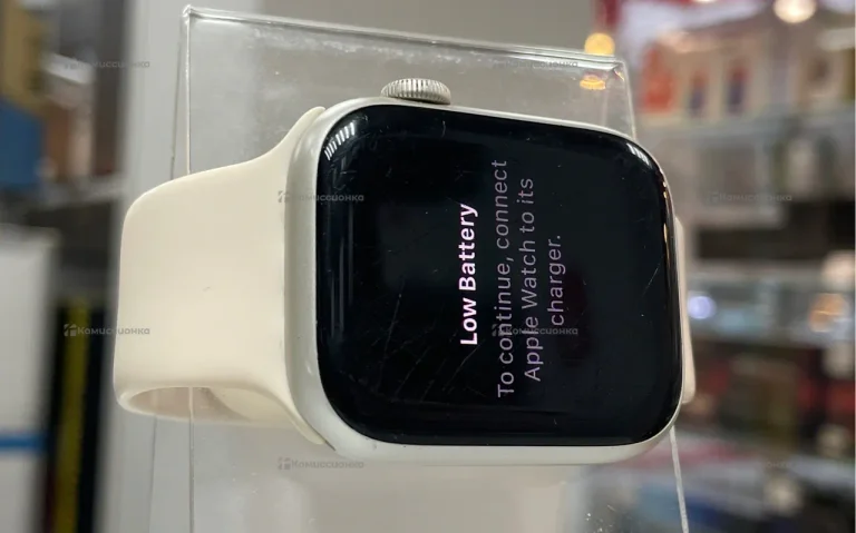 Часы  Apple Watch Series 7 45mm