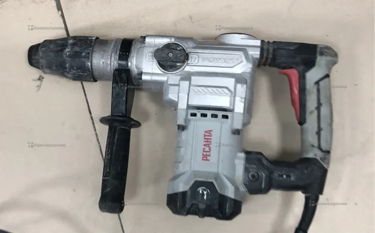 Перфоратор Ресанта П-40-1600КМ