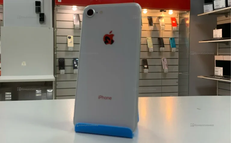 Apple IPhone 8 64Gb