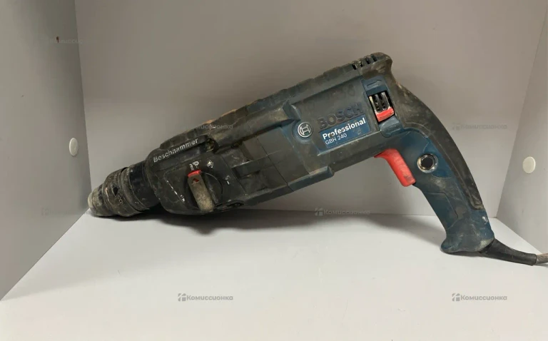 Перфоратор BOSCH Professional GBH 240