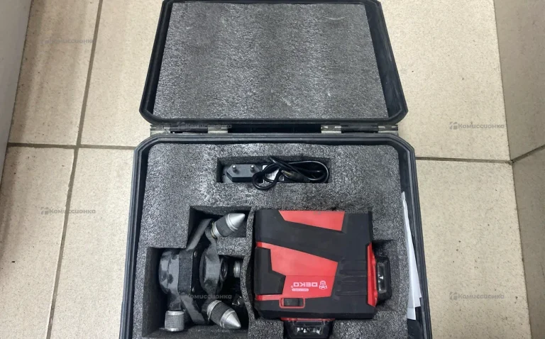 Лазерный уровень самовыравнивающийся DEKO DKLL12PR