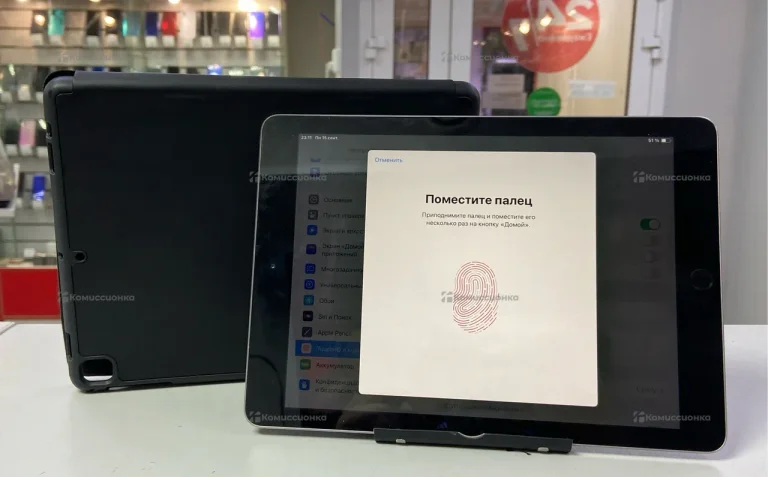 Планшет Apple iPad 6 поколения 32гб.