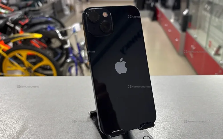 Apple iPhone 13 128 ГБ