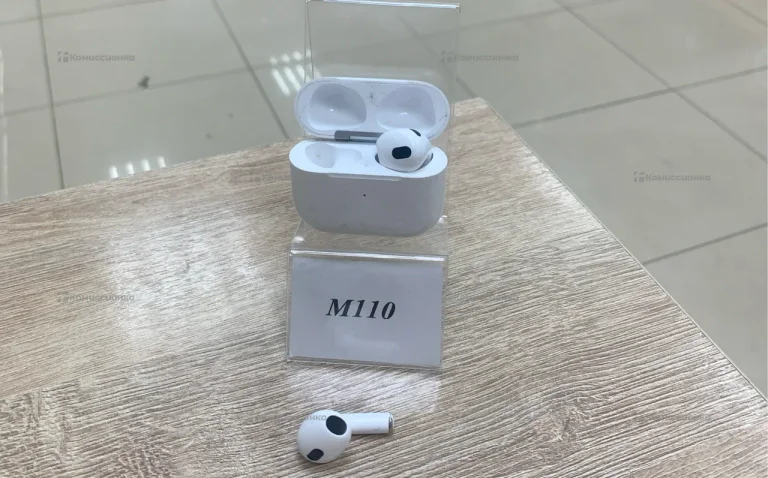 Наушники  AirPods