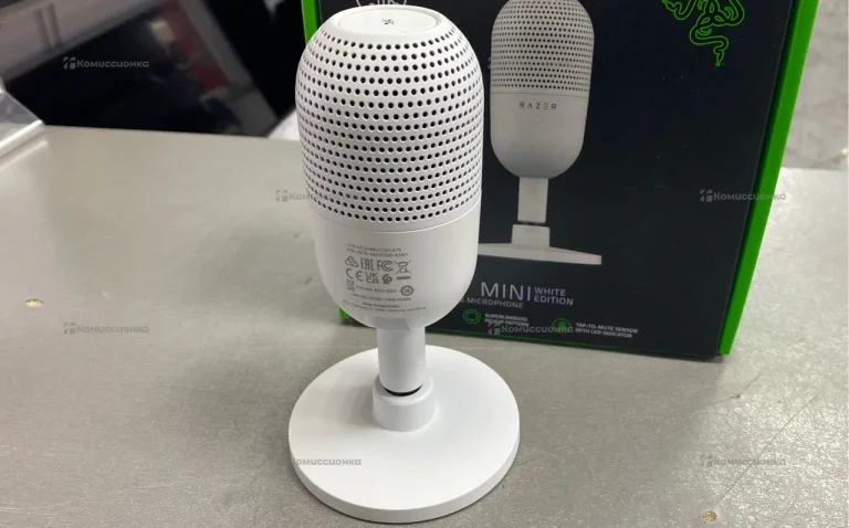 Микрофон Razer Seiren V3 mini