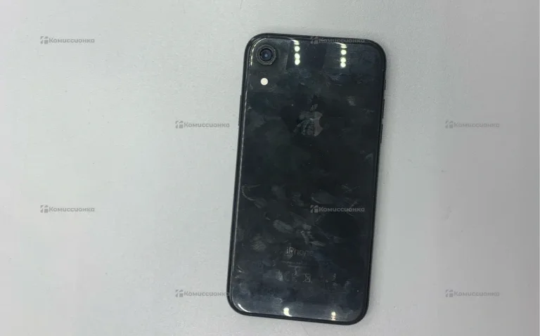 Apple iPhone XR 3/64 ГБ