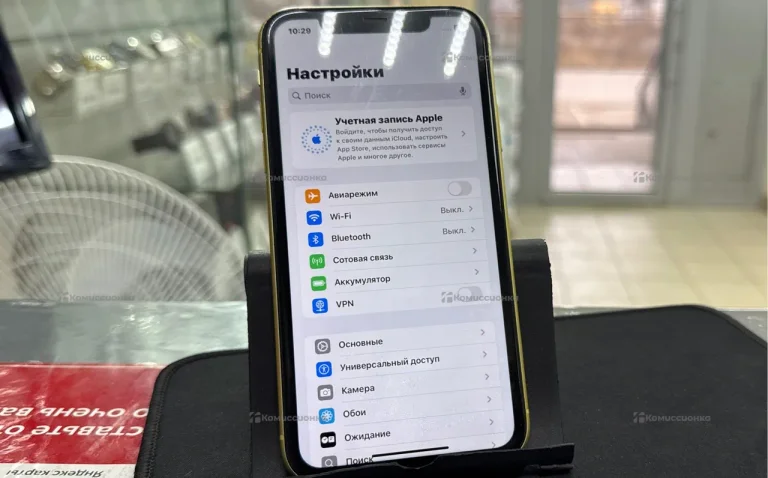 Apple iPhone 11 4/128 ГБ