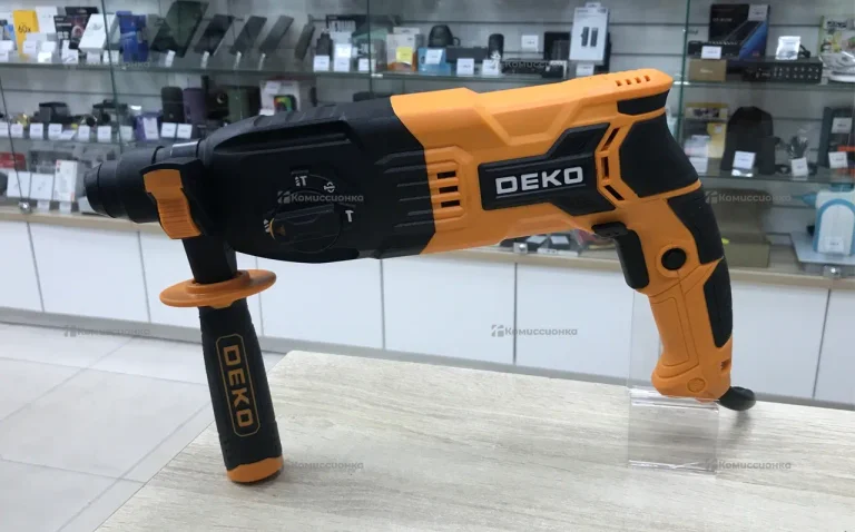 перфоратор DEKO DKH900