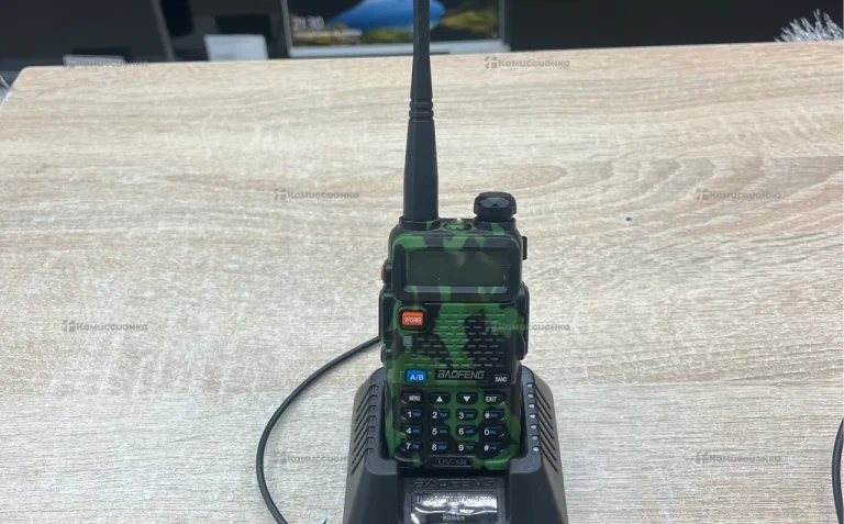 Рация  Baofeng UV-5R
