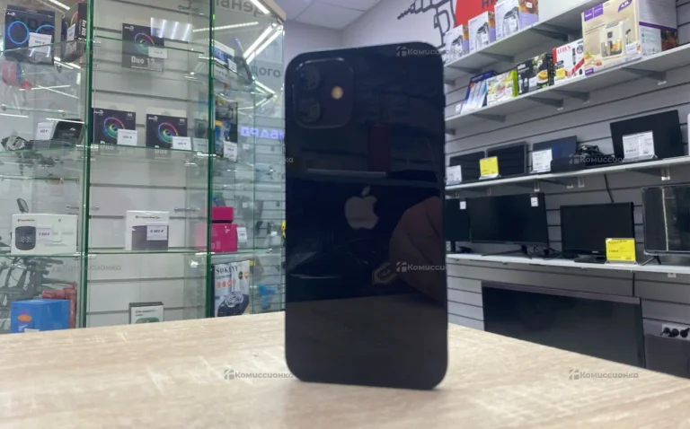 Apple iPhone 12 4/128 ГБ