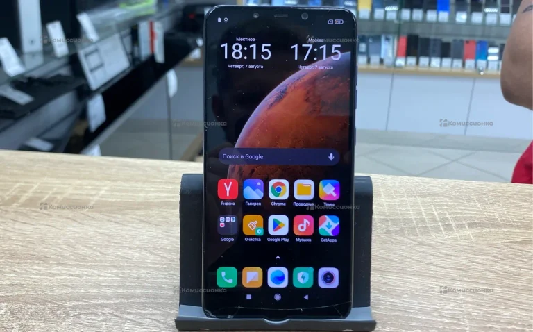 Xiaomi Pocophone F1 6/128Gb