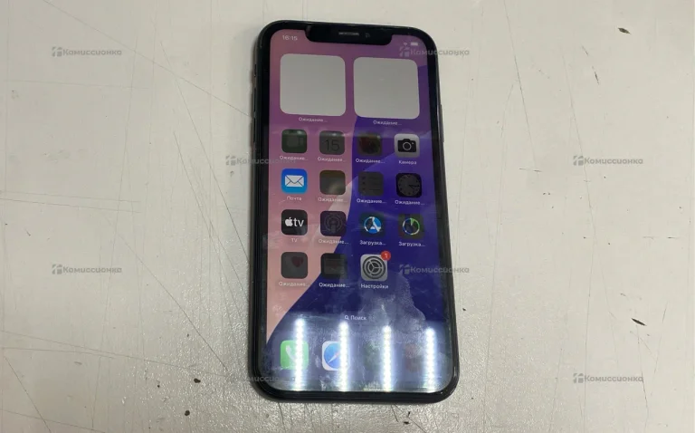 Apple iPhone Xr 64 ГБ.