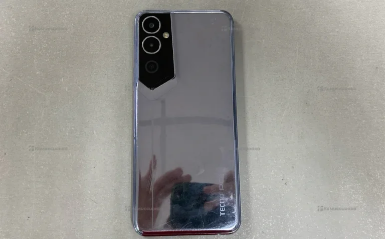 Tecno Pova Neo 2 4/64 ГБ