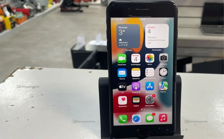 Apple iPhone 7 Plus 3/128 ГБ