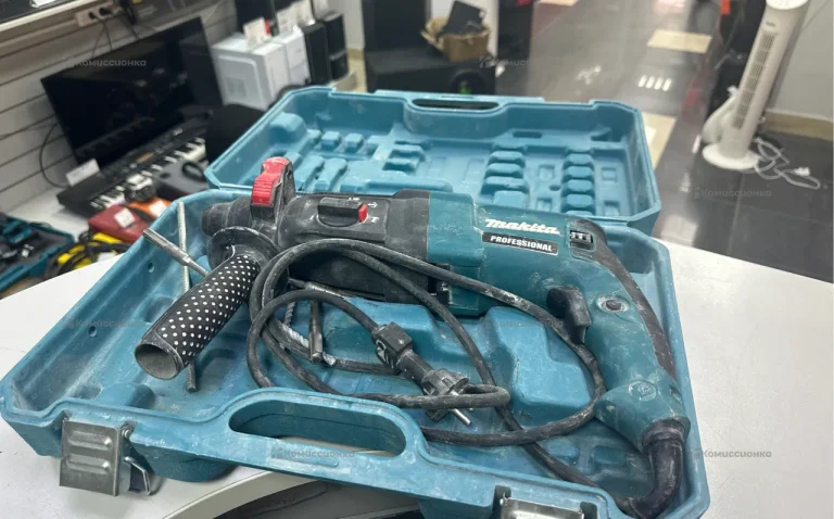 Перфоратор Makita