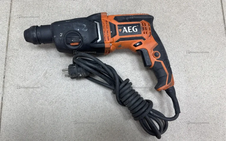 Перфоратор  AEG KH24IE