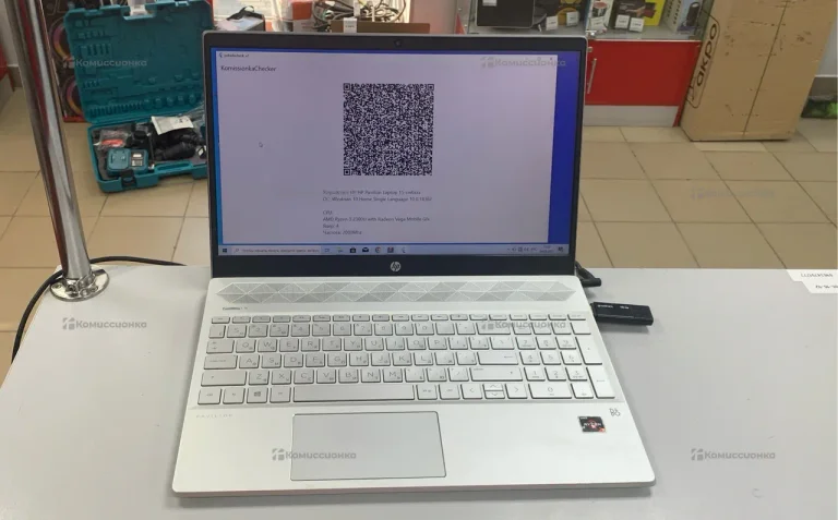 Ноутбук  HP laptop 15-cw00040ur