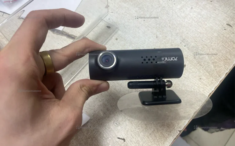 Видеорегистратор  xiaomi 70mai