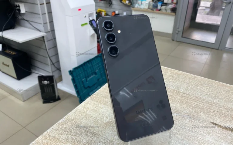 Samsung Galaxy S24 FE 8/256 ГБ