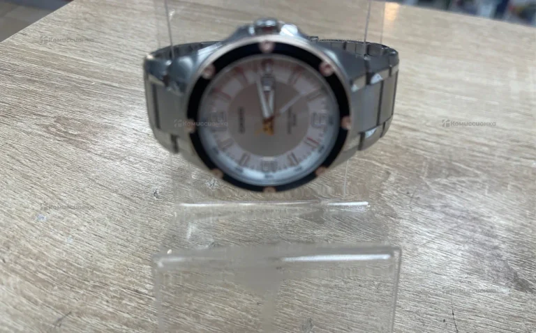 Часы  Casio 1346