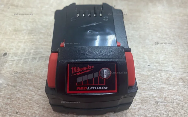Аккумулятор Milwaukee REDLITHIUM M18 5.0Ah