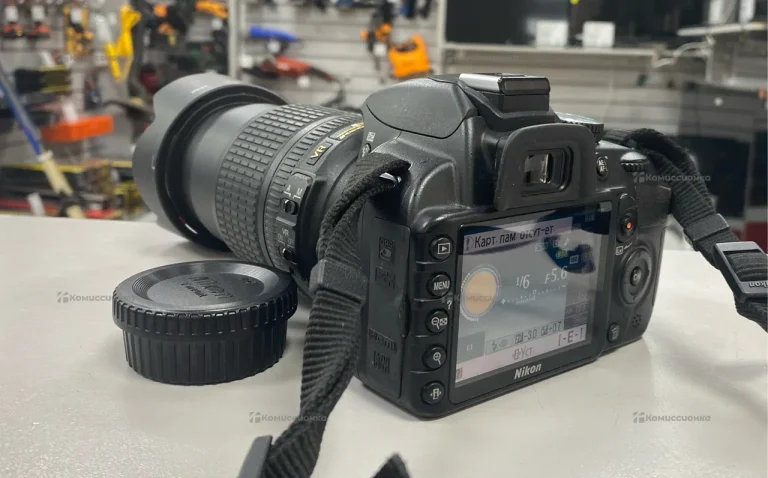 Фотоаппарат  Nikon D3100 18-105mm