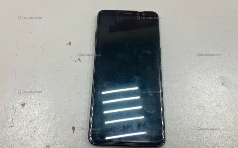 Samsung Galaxy A8+ (2018) 4/64 ГБ