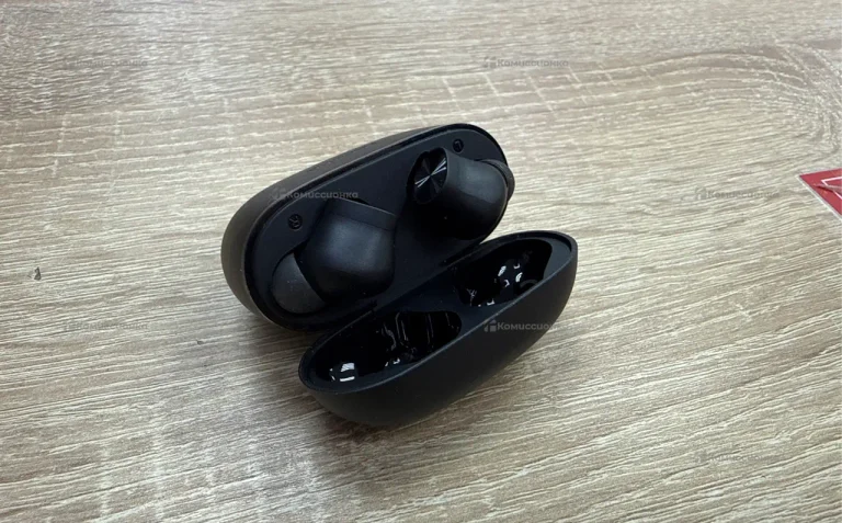 Наушники  REALME