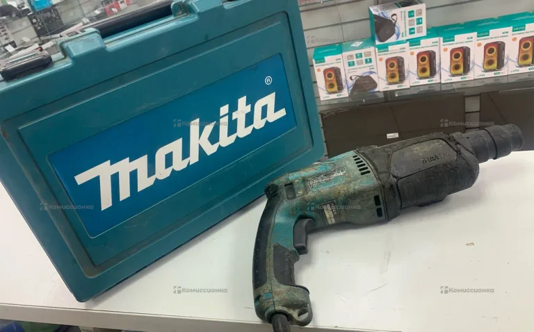 Перфоратор makita HR2470