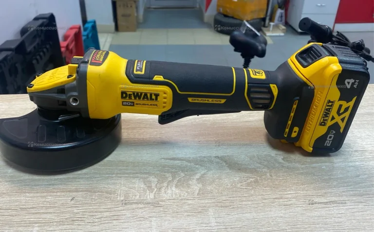 Уши Dewalt DCG416
