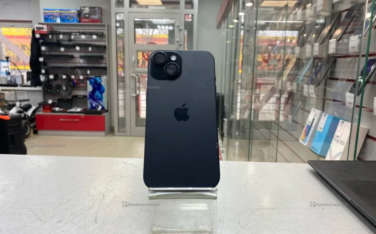 Apple iPhone 15 6/128 ГБ