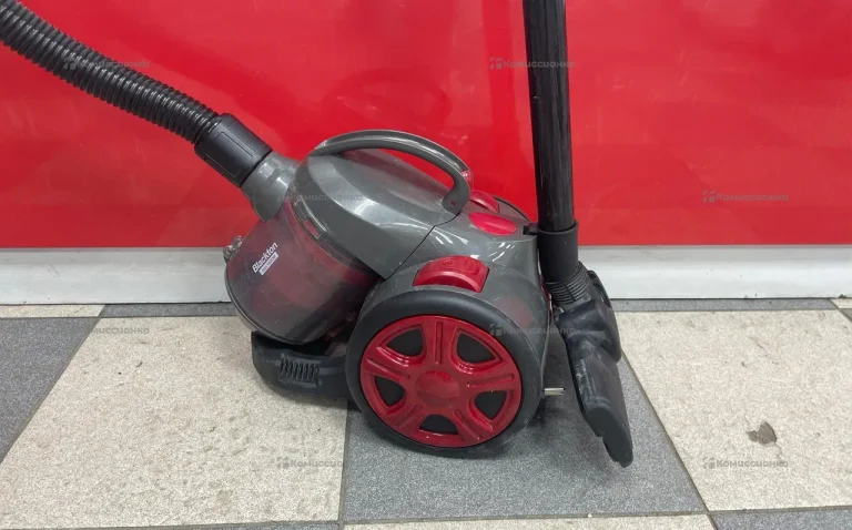 Пылесос  Blackton BT VC1802B