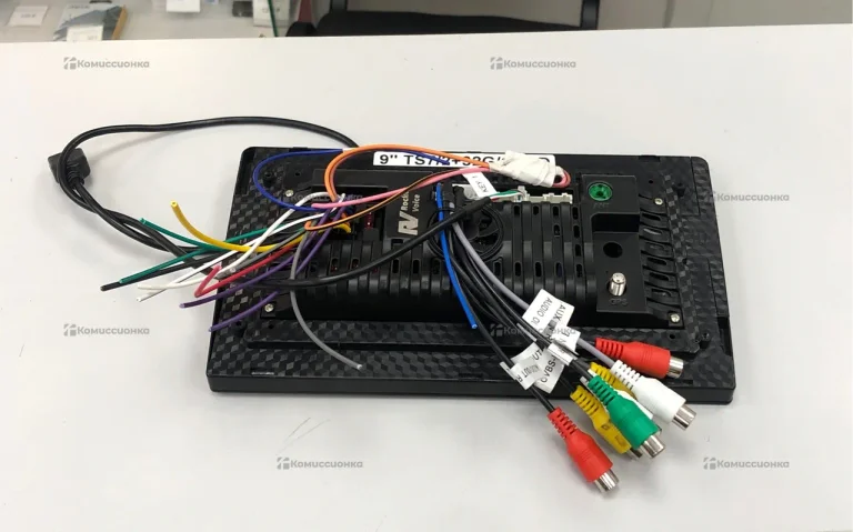 Автомагнитола  rocket voice 9 дюймов 2/32