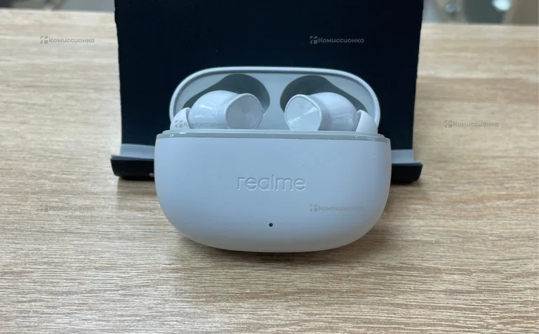 Наушники Realme