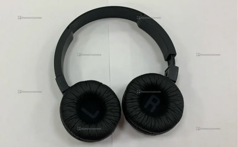 Наушники JBL черные