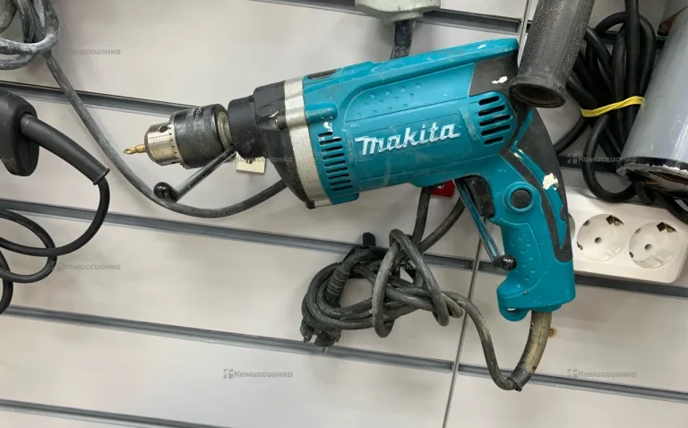 Дрель makita HP1630