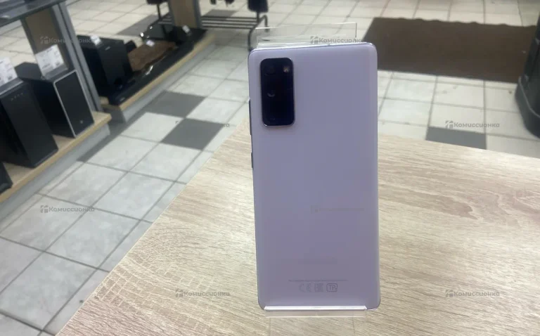 Samsung Galaxy S20 FE 6/128 ГБ