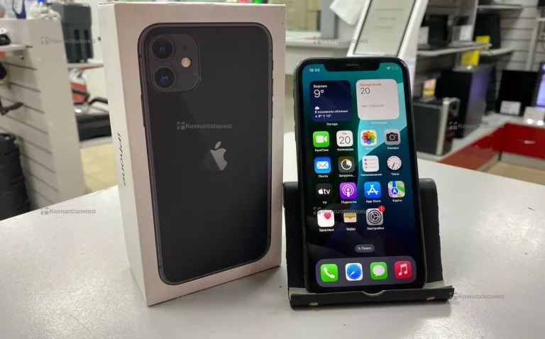 Apple iPhone 11 4/64 ГБ
