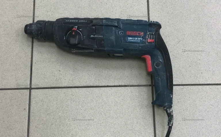 Перфоратор Bosch GBH 2-28DFV.