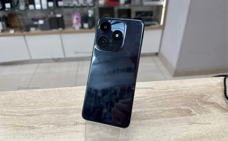 Tecno Spark 10C 4/64 ГБ