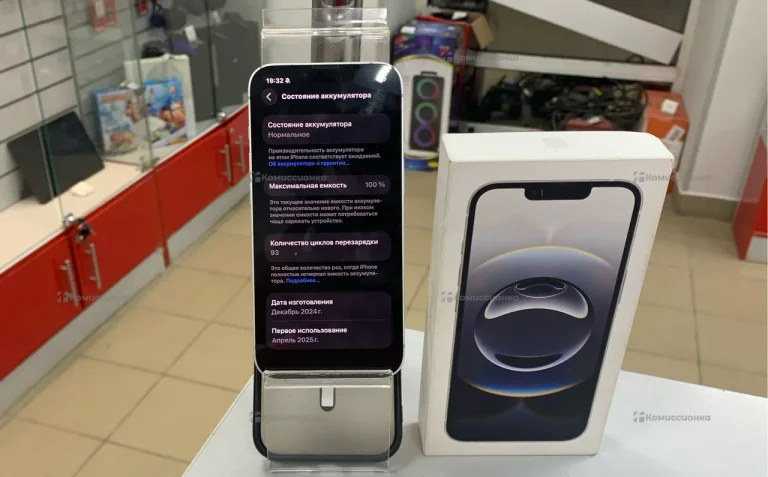 Apple iPhone 16e 8/128 ГБ